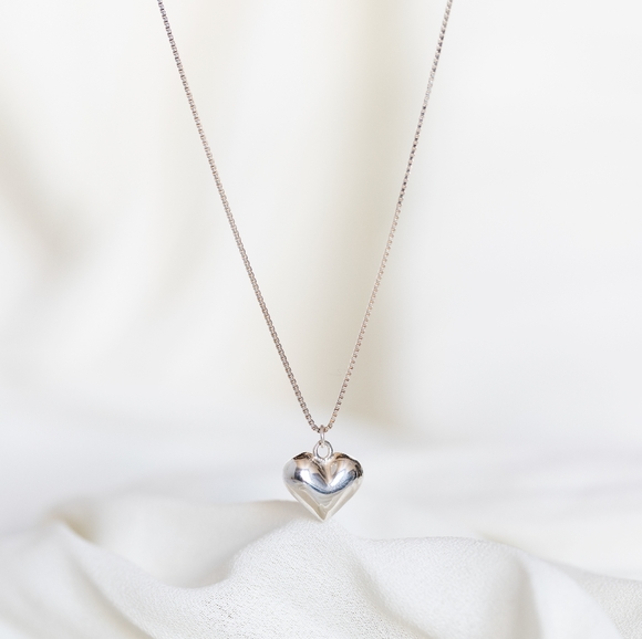 Silver Heart Necklace (S925) - Only 1 left! - Picture 3 of 5